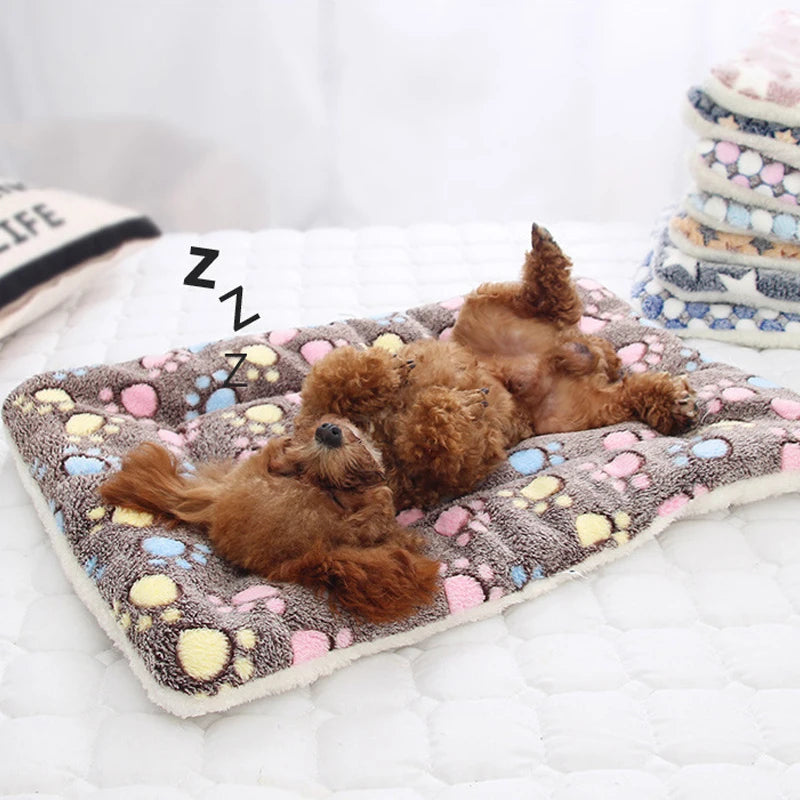 Flannel Thickened Pet Bed Mat – Soft & Warm Sleeping Mat, Winter Blanket
